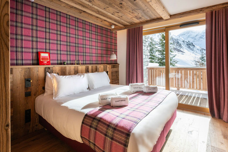 Chambre_Luxe_Chalet_Marius_Val_Isere_Montagne_Alpes_Vue_Montagne_3